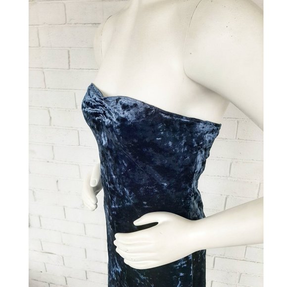 Guess Strapless Velour Dress - Picture 3 of 7